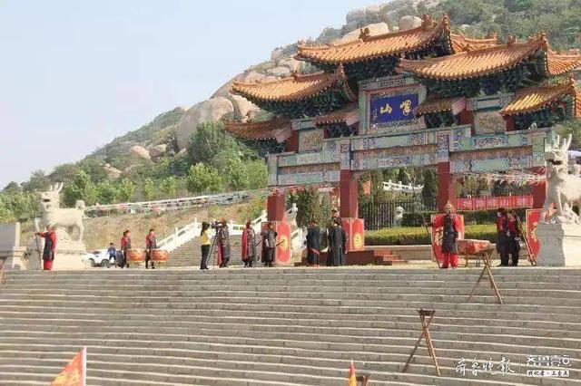 “峄”举高“粽”等，峄山风景区“粽”情欢歌
