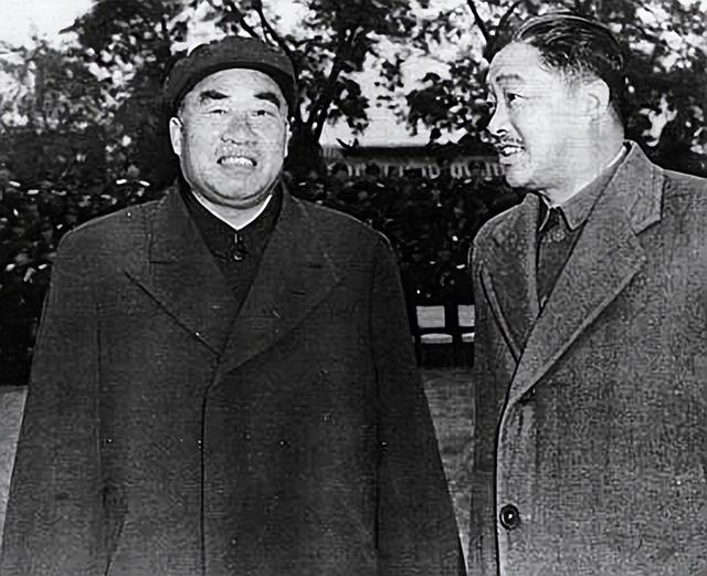 赵力平多次拒绝朱德儿子求爱，贺龙问其原因，赵力平：他家官太大