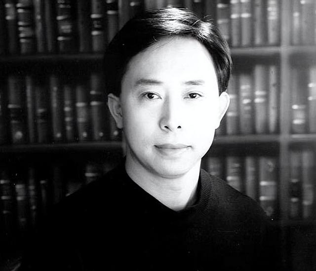 赵力平多次拒绝朱德儿子求爱，贺龙问其原因，赵力平：他家官太大