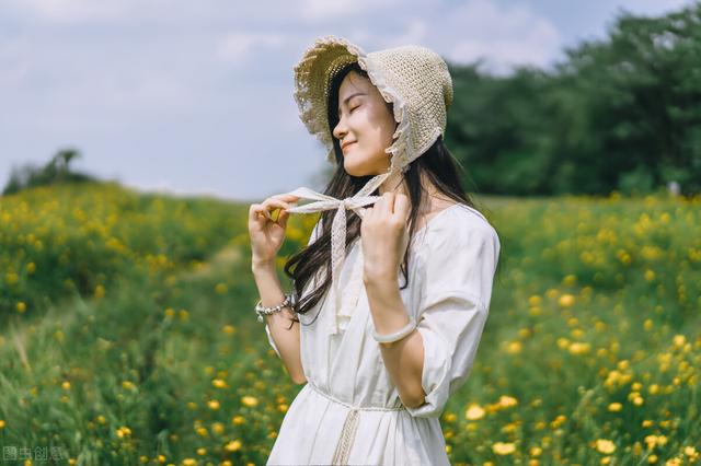 属虎的名字女孩带玥字的有哪些？属虎的名字女孩带玥字的含义！